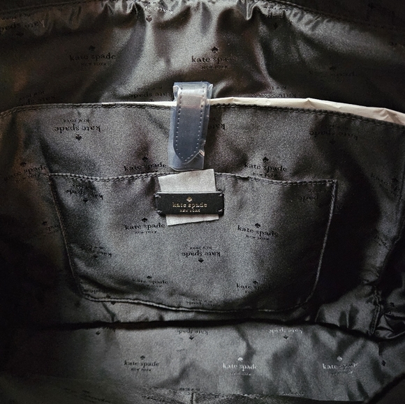 NWT Kate Spade Chelsea Rose Toss Printed Tote Black Red MSRP $349 - Picture 8 of 14